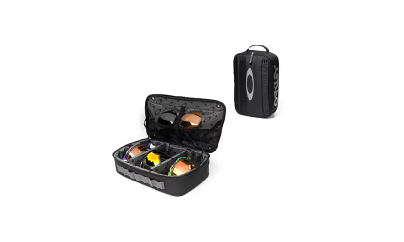 Multi-unit goggle case